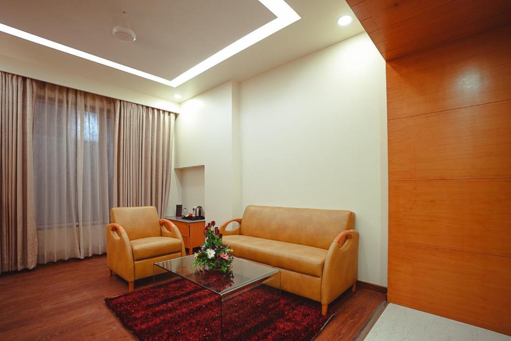 Ramee The Srinivas Palace Bhuj Exterior photo